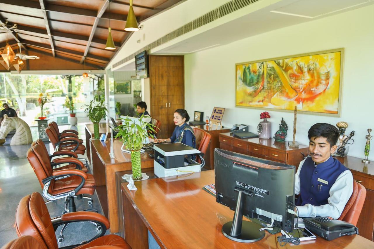 Bamboo Saa Resort & Spa - Udaipur Luaran gambar